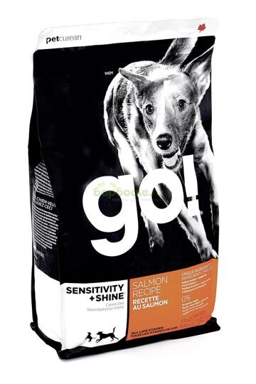 GO! Natural Holistic Salmon Dog Recipe - Беззерновой корм для Собак и Щенков  со свежим Лососем и Овсянкой  2,72 кг